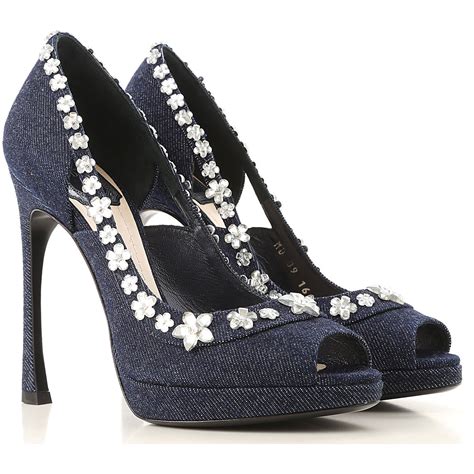 zapatos de mujer christian dior|Dior women's sandals.